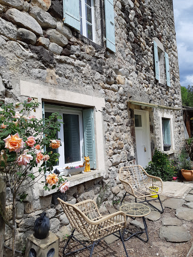 Photo de La Calade chambres d'hôte et espace bien-être, piscine à Jaujac (07380)