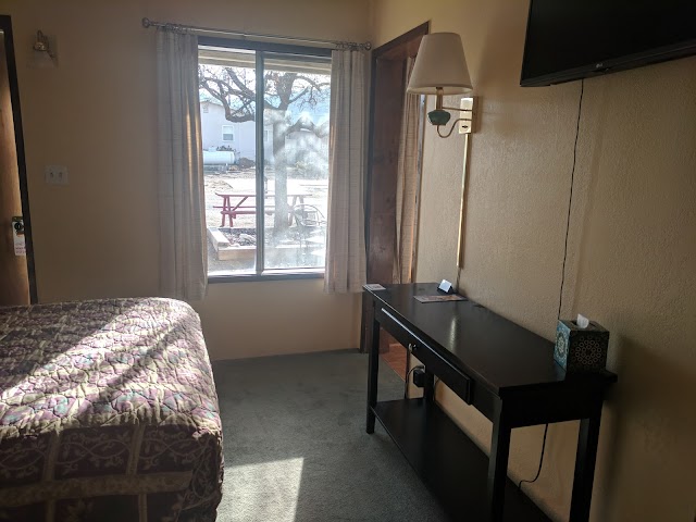 Lakeview Motel
