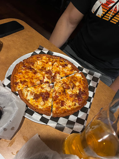 Inner Circle Pizza Canfield - Thumbnail