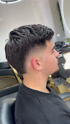 Photo n°5 de Le coin du barbu à Le Chesnay-Rocquencourt (Barbier)