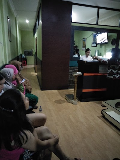 Photos of Praktek Dokter Fuad Bakry