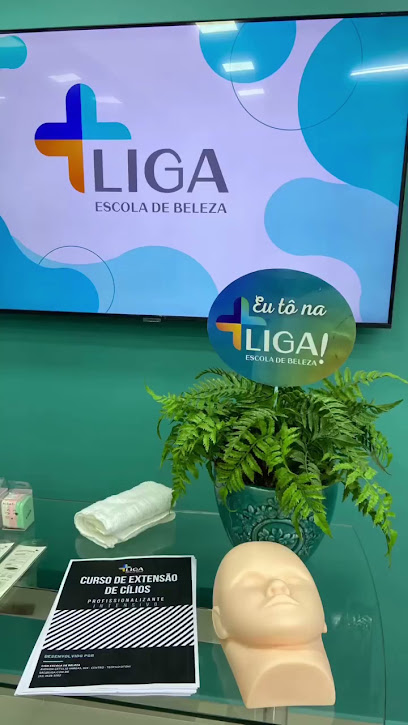 Liga escola de beleza