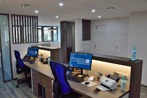 Photo n°4 de Drs T.Carezzoli & L.Prévaire à Saint-Julien-en-Genevois (Dentiste)