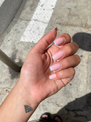 Le comptoir de l'ongle - Thumbnail