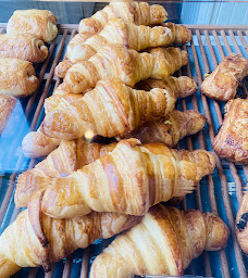 Photo n°18 de La Tradition de Thésée à Thésée (Boulangerie)