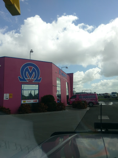 Middy's Ravenhall (Deer Park) - Thumbnail