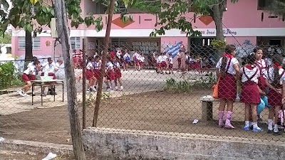 Photos of Semi-Internado Jos&eacute; Mart&iacute; Perez