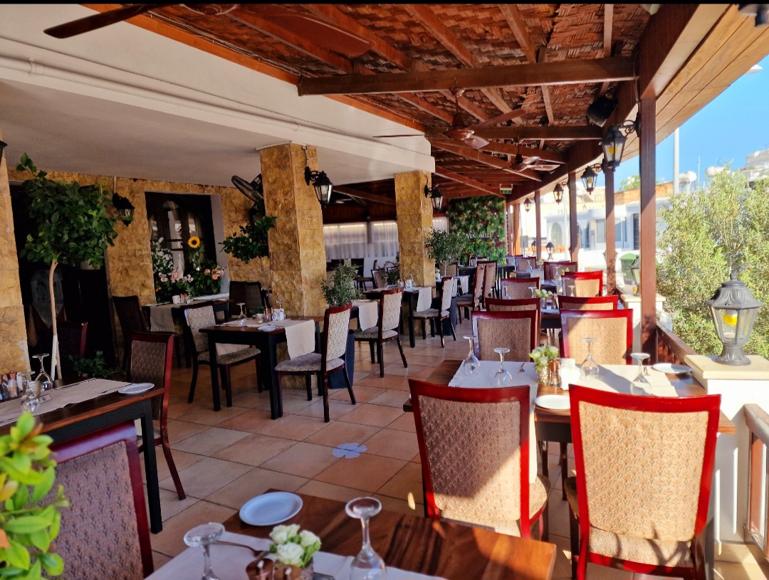 Windmill Restaurant — photo 1