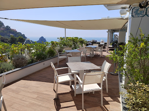 Capri Rooftop - Visual