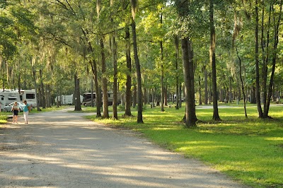 Photos of The Oaks at Point South RV