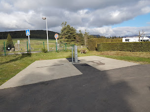 Photo n°5 de Aire Camping-Car Park à Murat-le-Quaire (Terrain pour camping-cars)