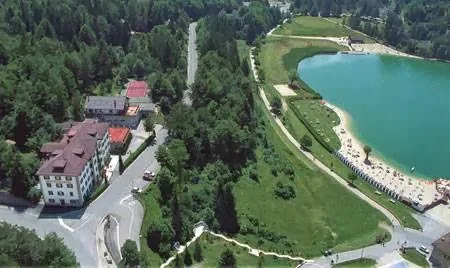 Hotel du Lac