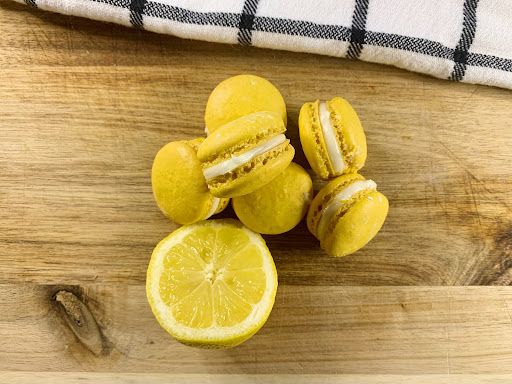 Mick's Macarons - Visual