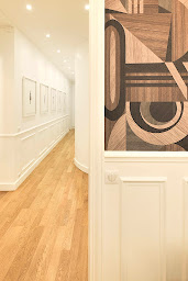 Photo n°8 de Docteur Riccardo Marsili à Paris (Chirurgien esthétique)