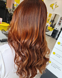 Photo n°9 de Coiff&Co - Coiffeur Honfleur à Honfleur (Magasin de cosmétiques)