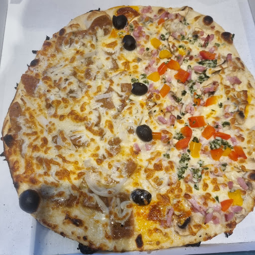 Photo 3 - Le kiosque à pizzas d EPERLECQUES