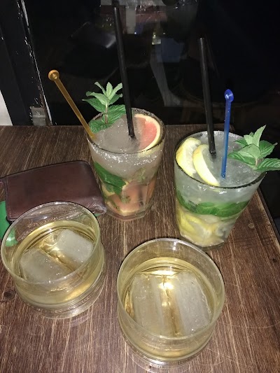 Photos of Nu&ntilde;ez Rest&oacute;