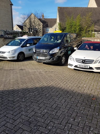 Tammis Taxis Witney - Thumbnail