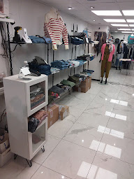 Photo n°6 de Segnorita à Antony (Magasin de vêtements pour femmes)