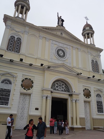 Photos of Plazoleta Colon