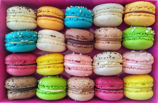 Le Macaron Blue - Thumbnail