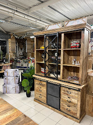 Photo n°6 de Deco Meuble Factory Longuenesse à Longuenesse (Magasin d'ameublement et de décoration)