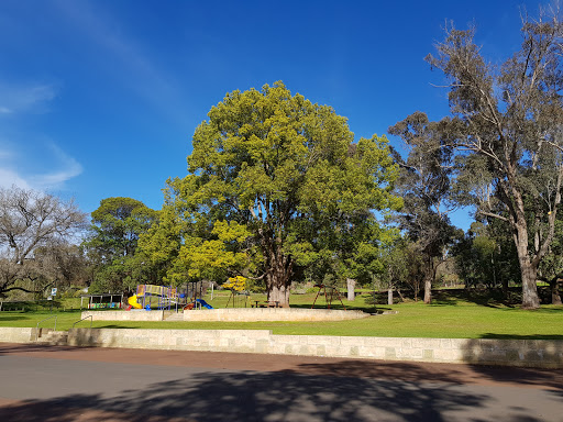 Blackwood River Park Gallery - Australia