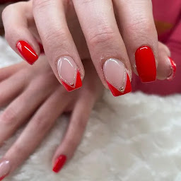 Photo n°6 de Prothésiste ongulaire M'Nadège-Ongles à Blagnac (Salon de manucure)