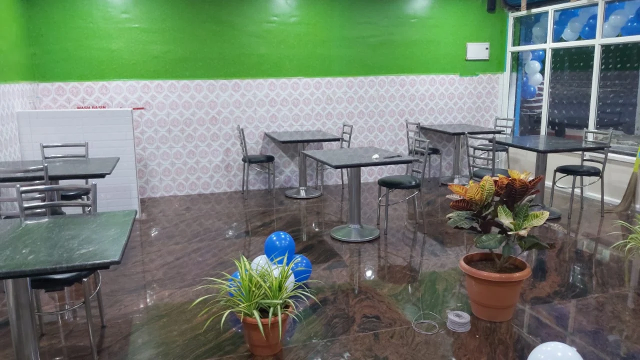 Maruthi Mess & Fast Foods