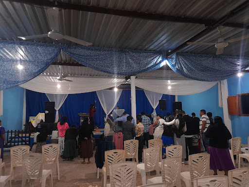Iglesia Pentecostés Cristo Viene De Playa Del Carmen