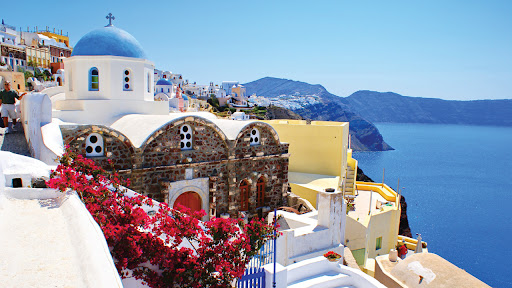 Spotlight Getaways - Visual