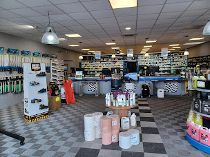 Photo n°3 de BARRAULT à Tonnay-Charente (Magasin de pièces de rechange automobiles)