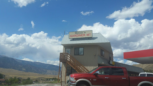 Gardiner & Sons Moving & Storage - Thumbnail