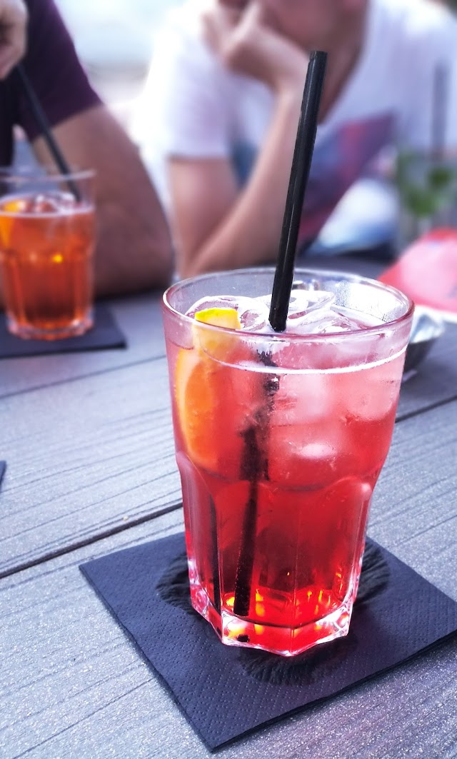 Aurora Cocktail Bar