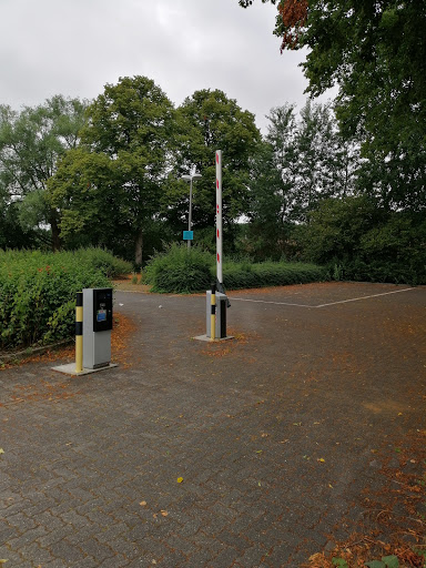 Kurt-Schumacher-Straße 24 Parking - Thumbnail