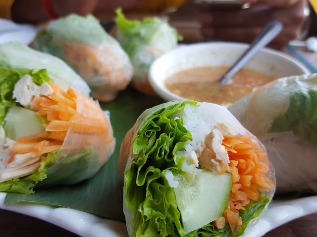 Madam Moch Khmer Restaurant (ONH Restaurant)