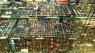 Photo n°5 de Look'n'Roll shop à Rodez (Bijouterie)