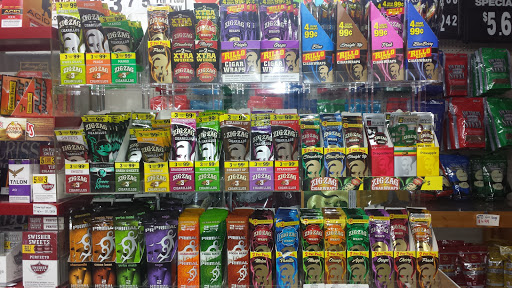 Smokeyz Discount Tobacco & Beer - Thumbnail