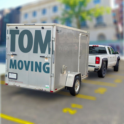 Tom Moving Gallery - Canada