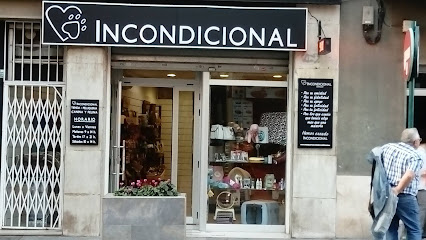 Incondicional Castellón - Peluquería canina y tienda de artículos para mascotas