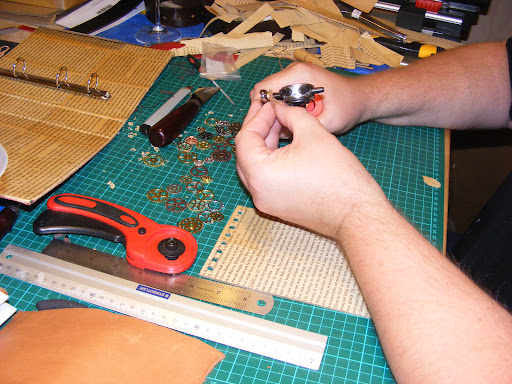 Alles-Handarbeit