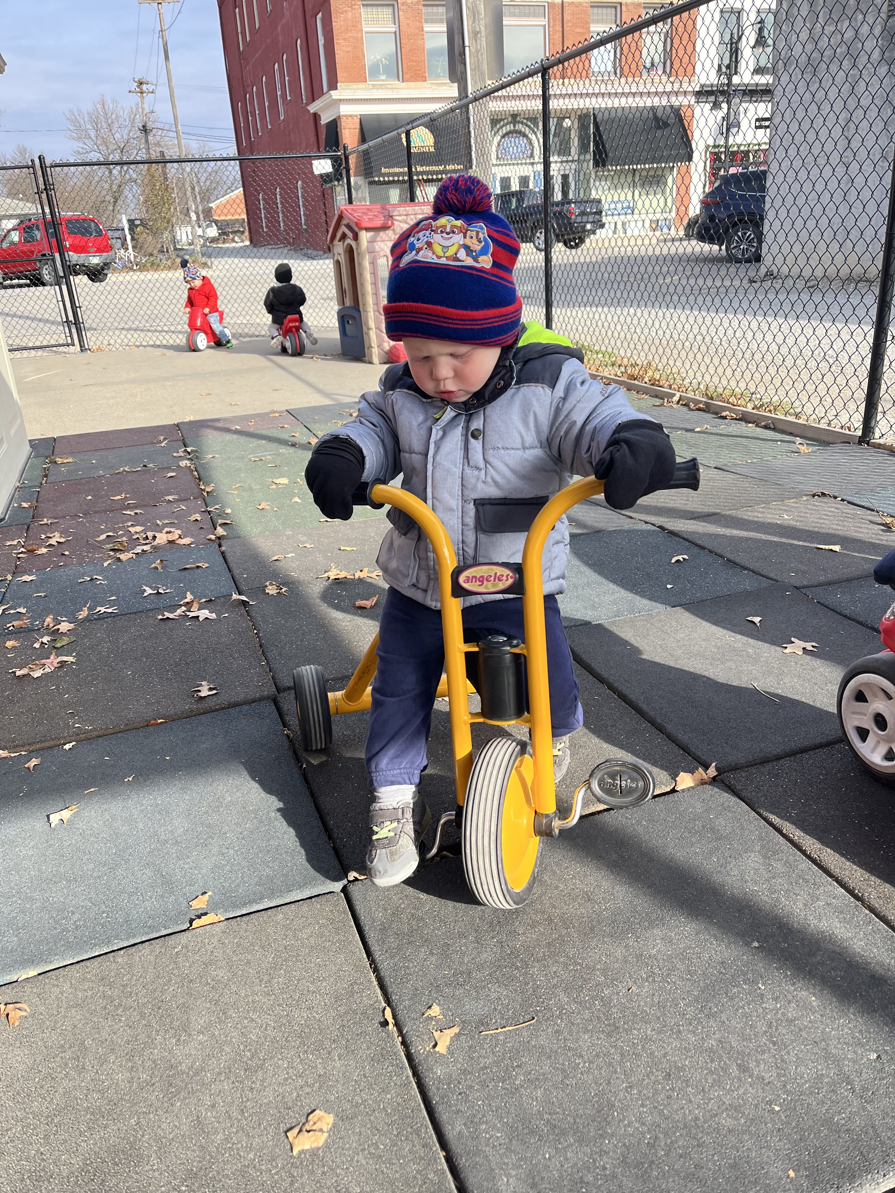 Exploration & Learning station