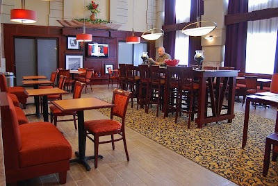 Photos of Hampton Inn Bowling Green