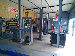 Photo n°5 de Auto Jo Eirl Sapin Jean-Noel à Bourscheid (Atelier de réparation automobile)