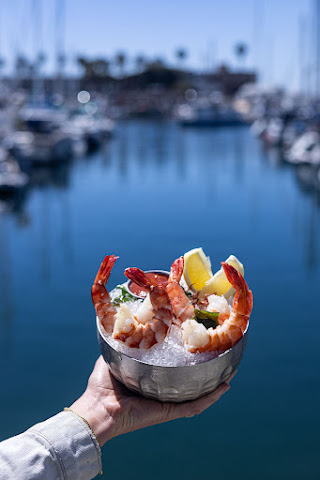 Sea Level Restaurant and Lounge by null