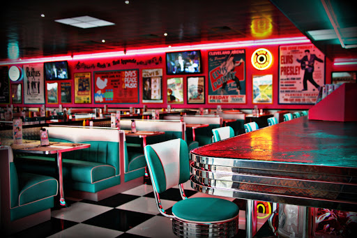 Photo 2 - Tommy's Diner