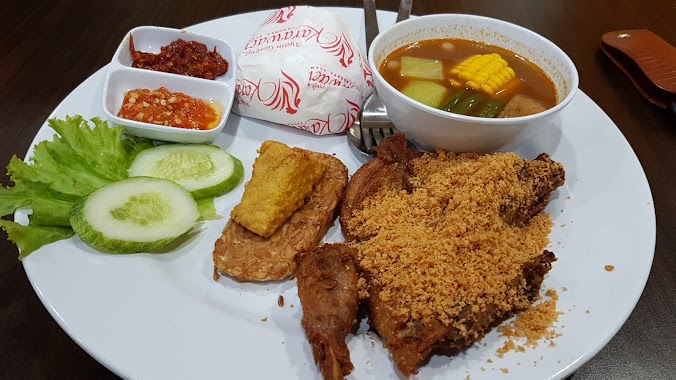 Ayam Goreng Cobek Ijo, Author: Ardianto Eko