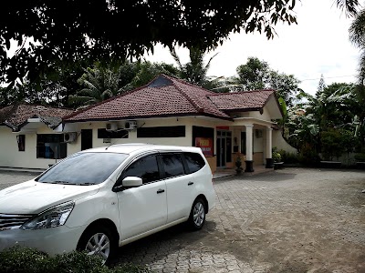 Photos of Polsek Adipala