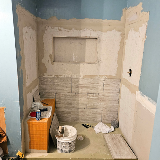 KR Remodeling Services LLC - Thumbnail