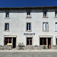 Brocante Friperie Chez Louch à Saint-Jeures